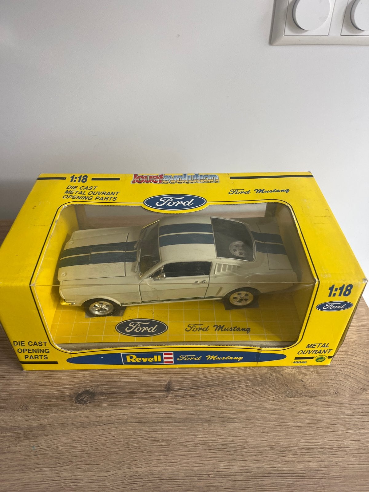 Revell Ford Mustang 1:18 Diecast Modelauto, Hobby en Vrije tijd, Ophalen of Verzenden, Nieuw, Auto, Revell