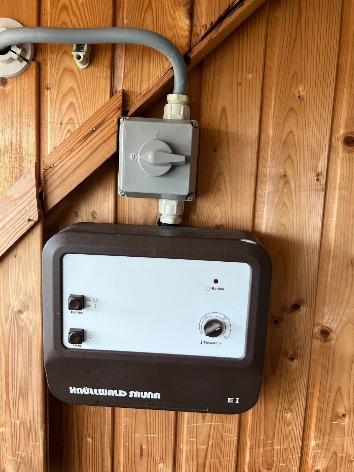 Finse sauna - moet morgen weg!, Sport en Fitness, Sauna, Ophalen, Gebruikt, Fins of Traditioneel, Complete sauna