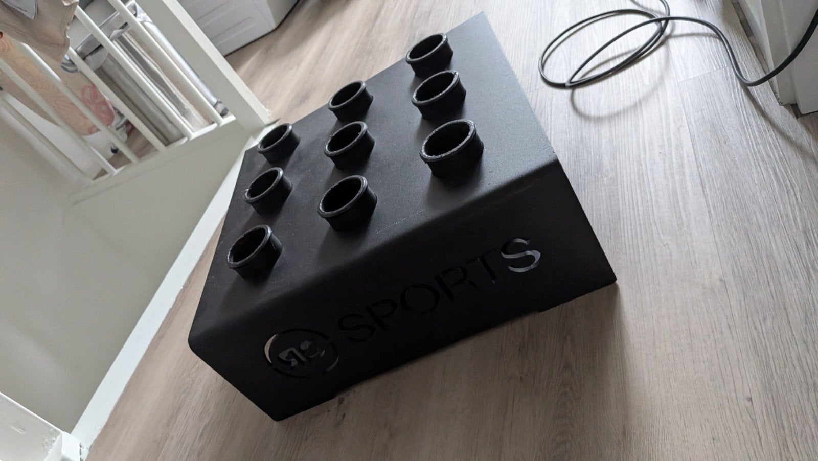RS Sports Barbell Houder – Halterstang Opbergrek 9 stangen, Sport en Fitness, Ophalen, Zo goed als nieuw