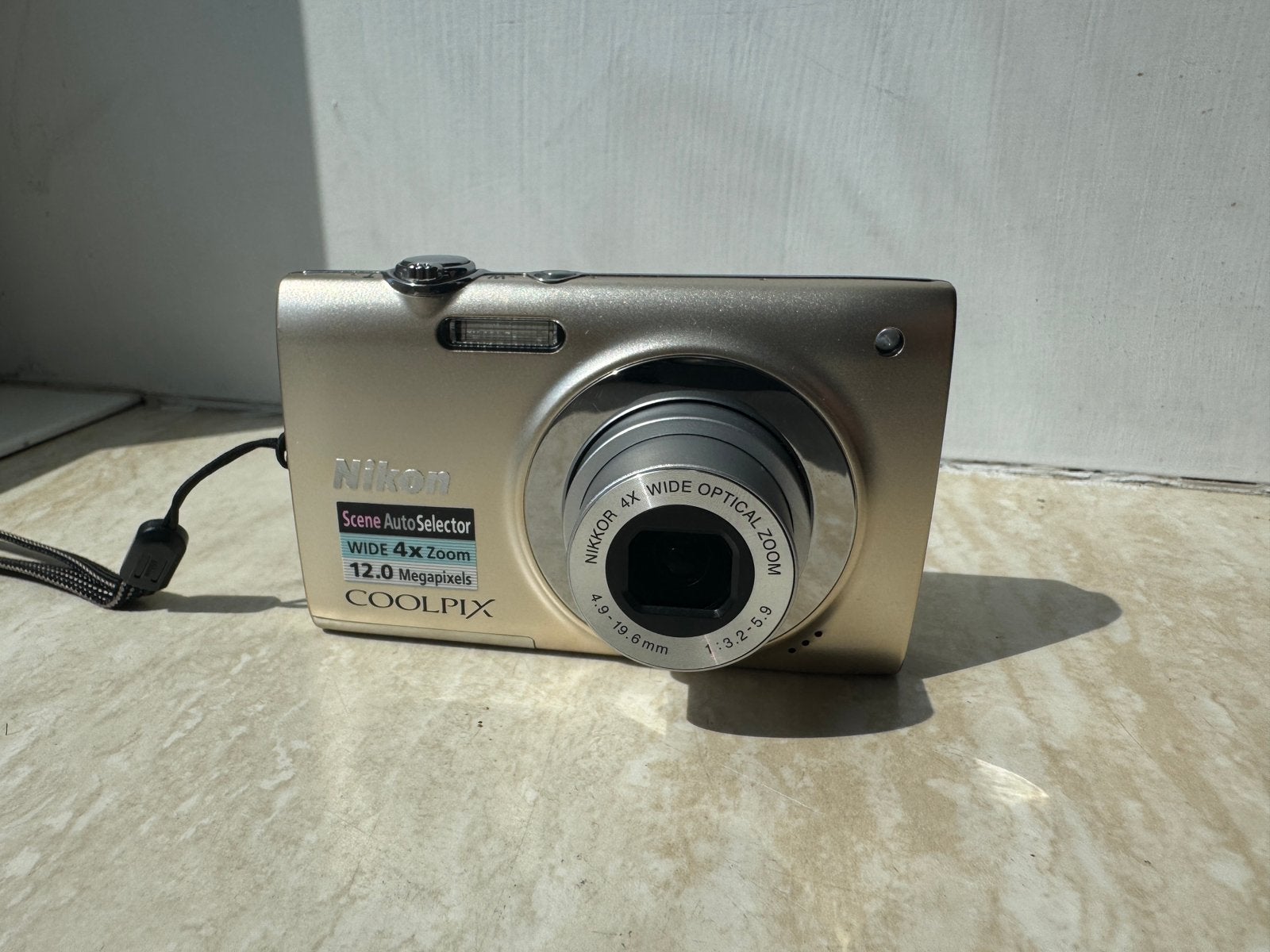 Nikon coolpix s2500 digitale camera, Ophalen of Verzenden, Zo goed als nieuw, Nikon, 8 keer of meer