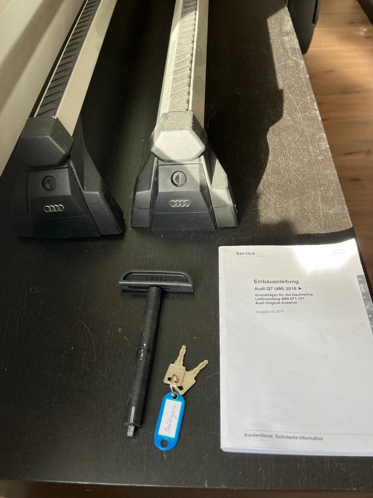 Audi Q7 dakdragers (modeljaar 2021), Auto diversen, Ophalen, Zo goed als nieuw