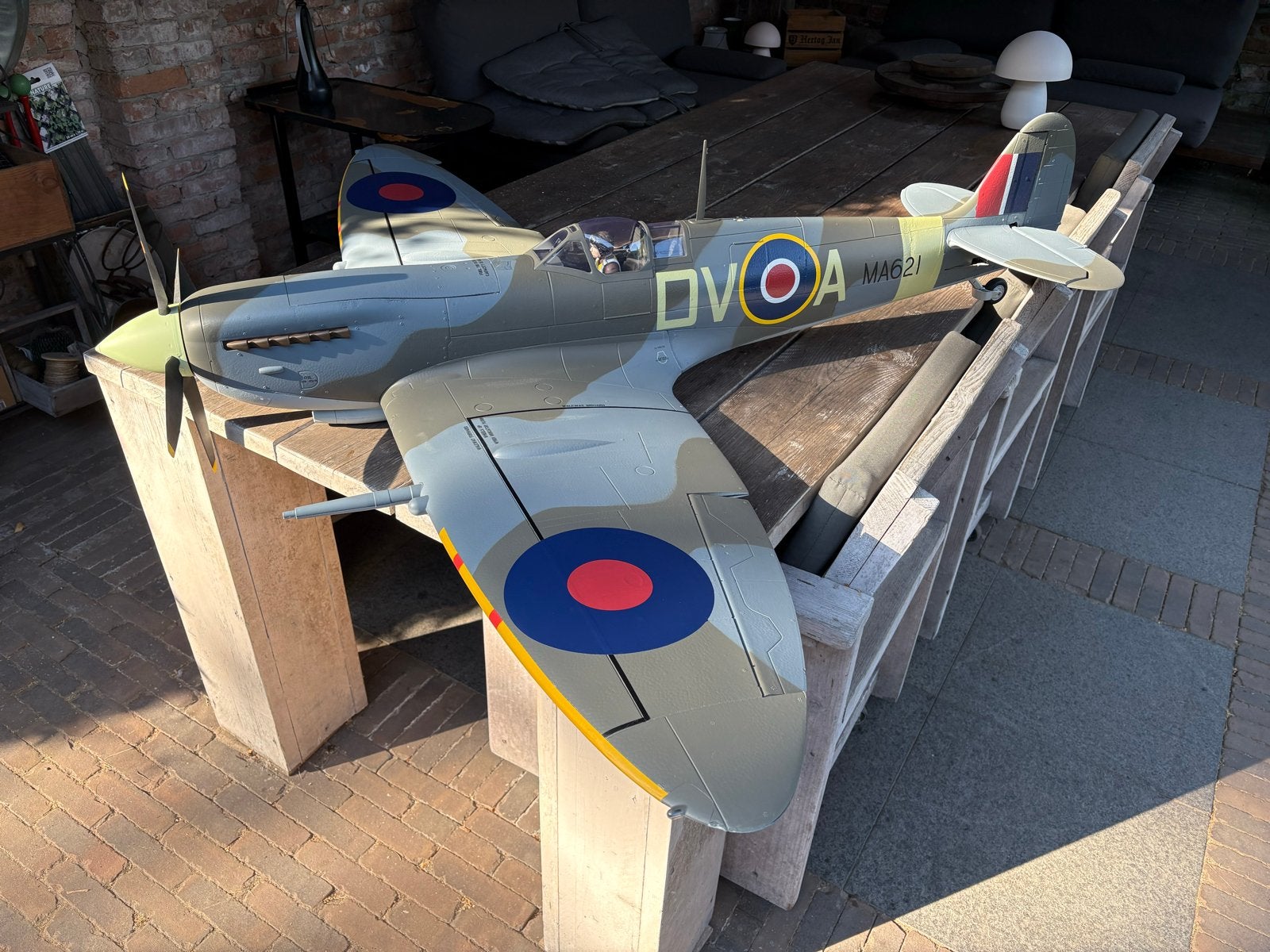 Freewing Spitfire IX 1600mm 6S NIEUW met/zonder ontvanger, Nieuw, Groter dan 1:72, Vliegtuig, Ophalen