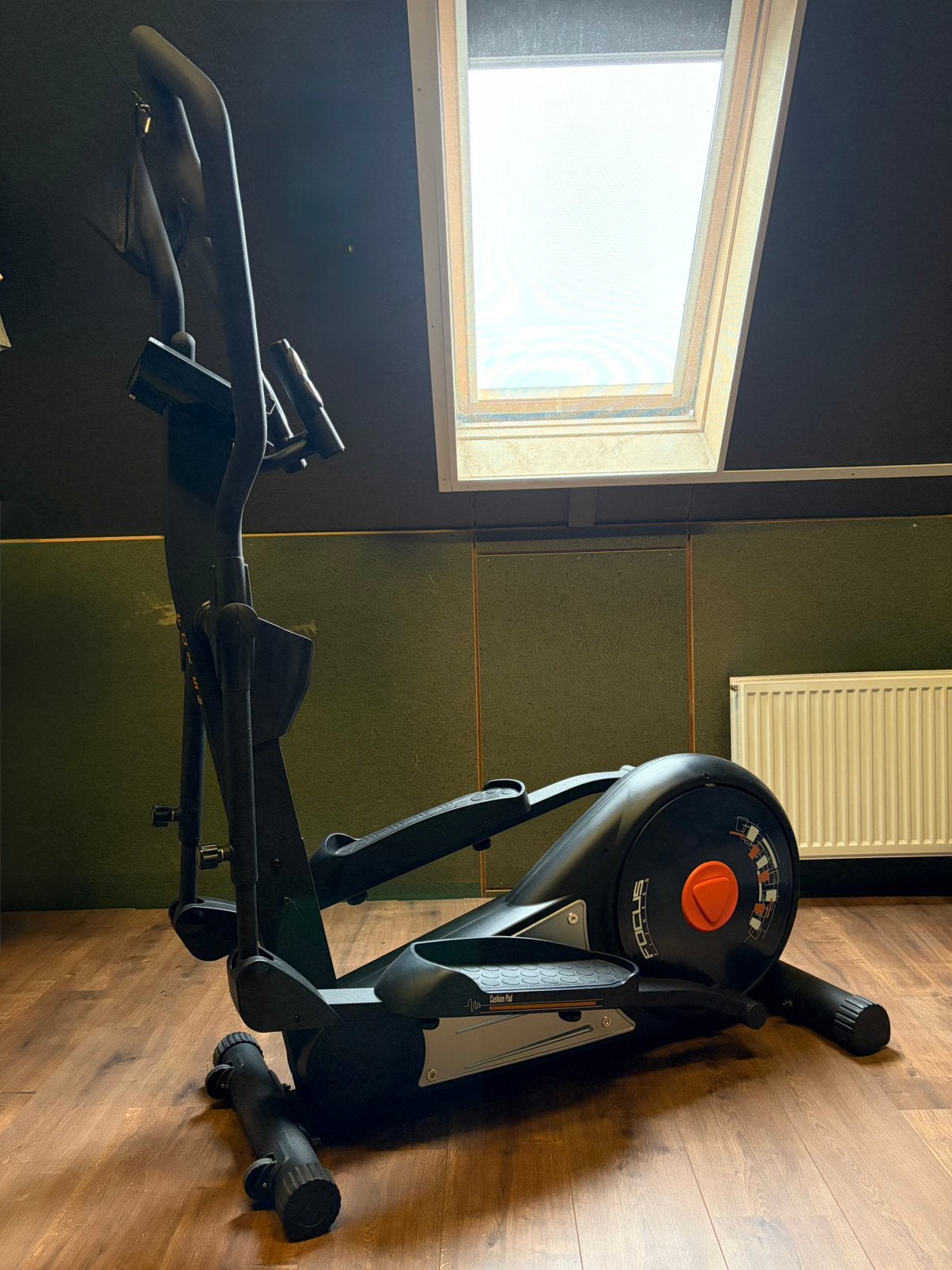 Focus Fitness Fox 5 iPlus crosstrainer – zeer nette staat, Ophalen, Zo goed als nieuw, Crosstrainer