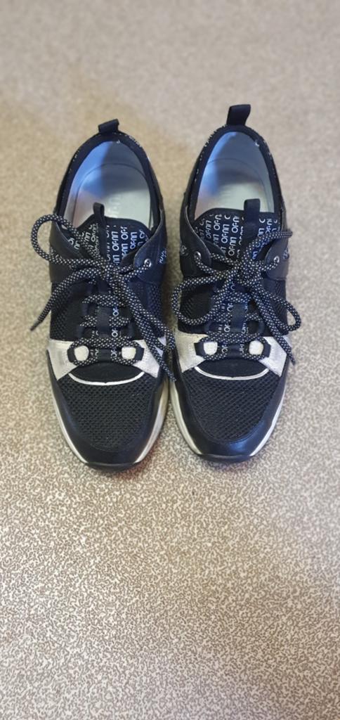 Liu-Jo zwarte sneakers, maat 40, Kleding | Dames, Schoenen, Liu Jo, Zwart, Ophalen of Verzenden, Sneakers of Gympen