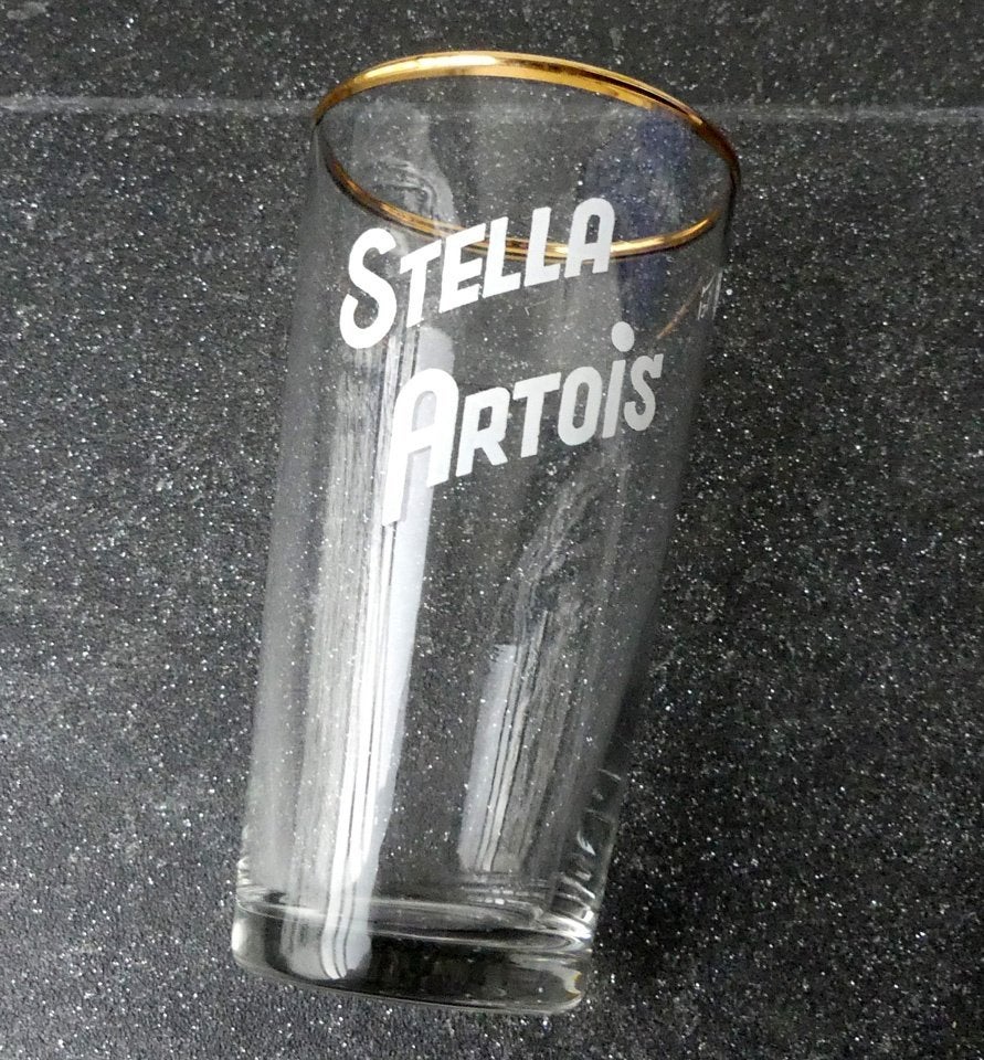 Stella Artois bierglas Belgisch bier glas, Verzamelen, Biermerken, Ophalen of Verzenden, Gebruikt, Glas of Glazen, Stella Artois