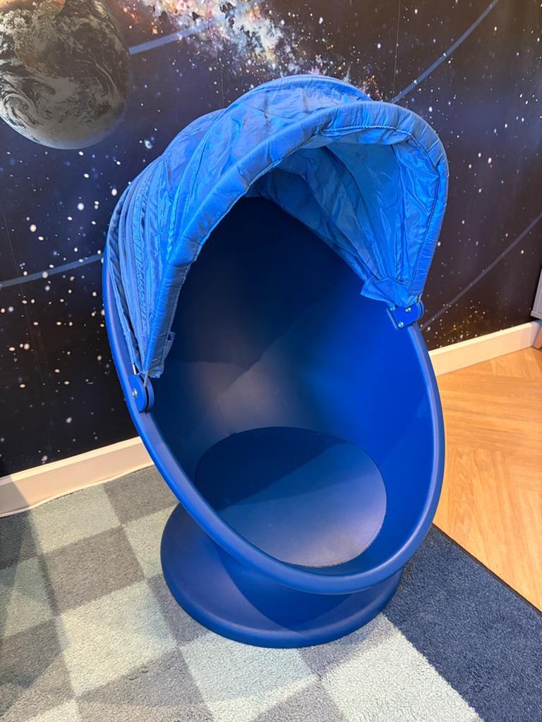 Ikea Lömsk - Blauwe draaibare stoel met kap, Ophalen, Gebruikt, Stoel(en)