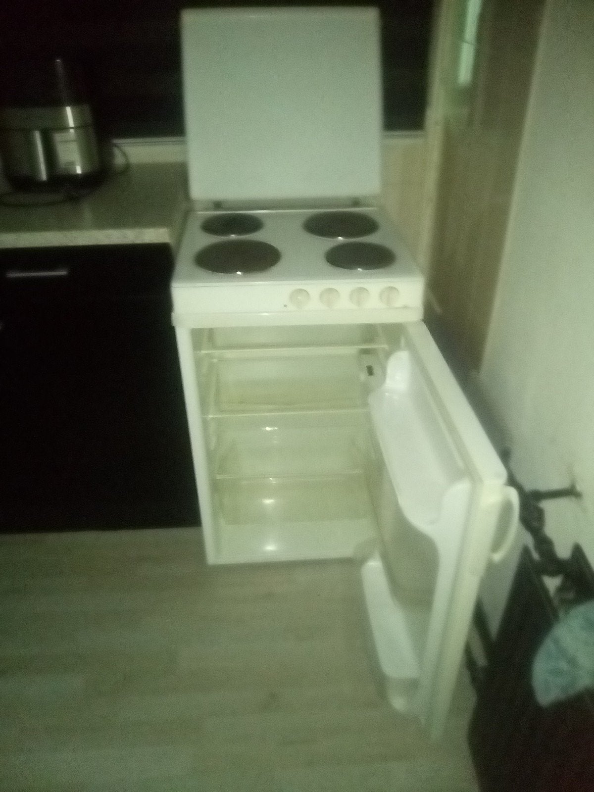 Te koop tafelmodel koelkast, Ophalen, 4 kookzones, Gas, Vrijstaand