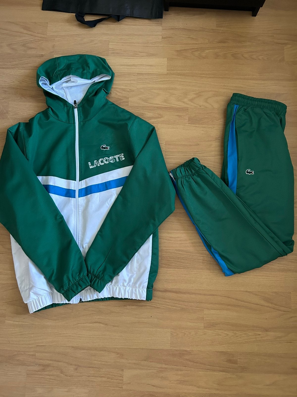 Lacoste trainingspak, Kleding | Heren, Sportkleding, Maat 48/50 (M), Ophalen of Verzenden, Zo goed als nieuw, Groen