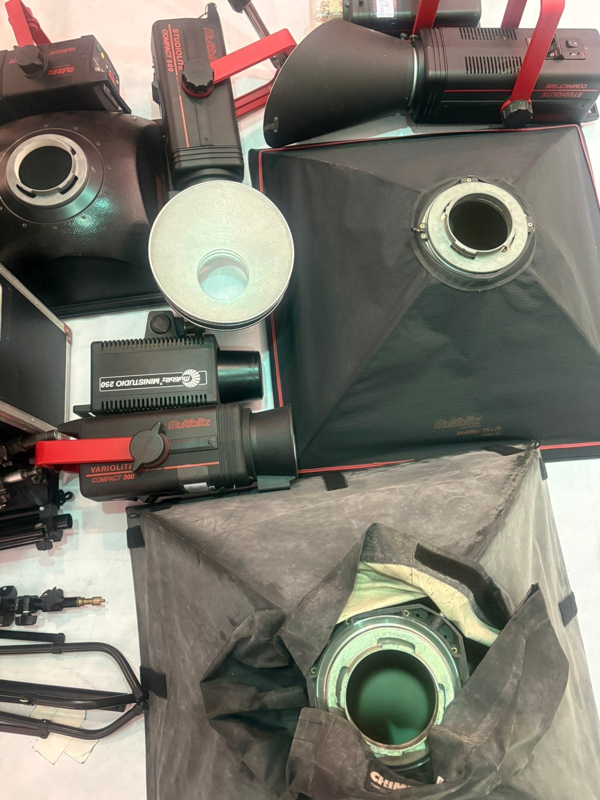 Ruime sortering mulltibliz studioflitlampen en toebehoren, Ophalen, Lamp of Flitsset, Gebruikt, Inclusief lampen