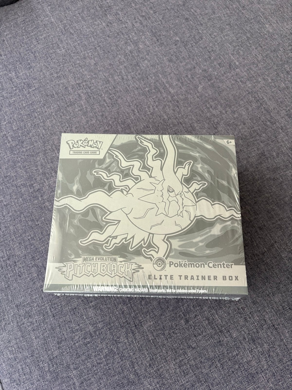 Pokémon Center Mega Evolution Pitch Black Elite Trainer Box, Ophalen, Nieuw, Overige typen