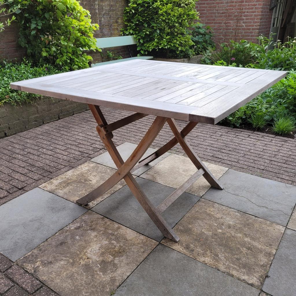 Teak houten, vierkanten opklapbare tuintafel. 110 x110 cm, Tuin en Terras, Tuintafels, Ophalen, Gebruikt, Vierkant, Teakhout