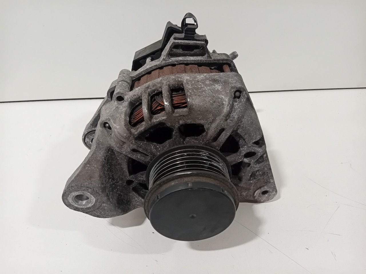 Dynamo Kia Picanto, Auto-onderdelen, Onderdelen@venauto.nl, Van der Ven Autorecycling B.V., Gebruikt, Ettenseweg 76, 4706 PB Roosendaal, The Netherlands