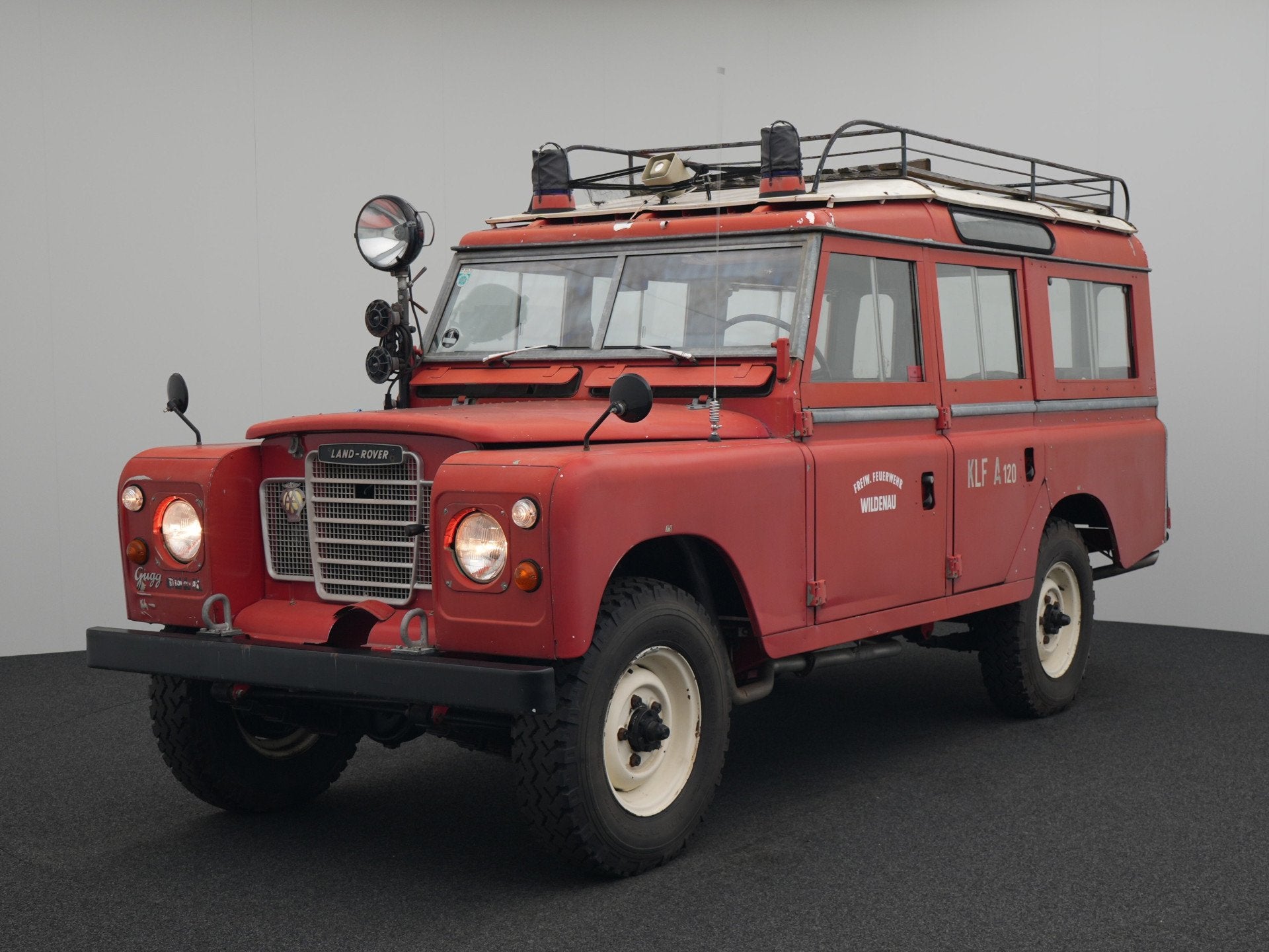 Land Rover 109 MK III 2.6L 83-86 Pk Petrol Kleinlöschfahrze, foto 4