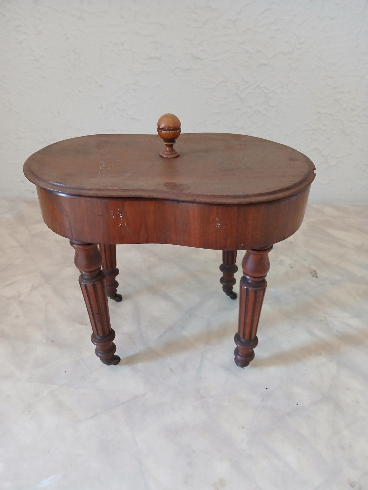 Oud antiek wasbak, Ophalen