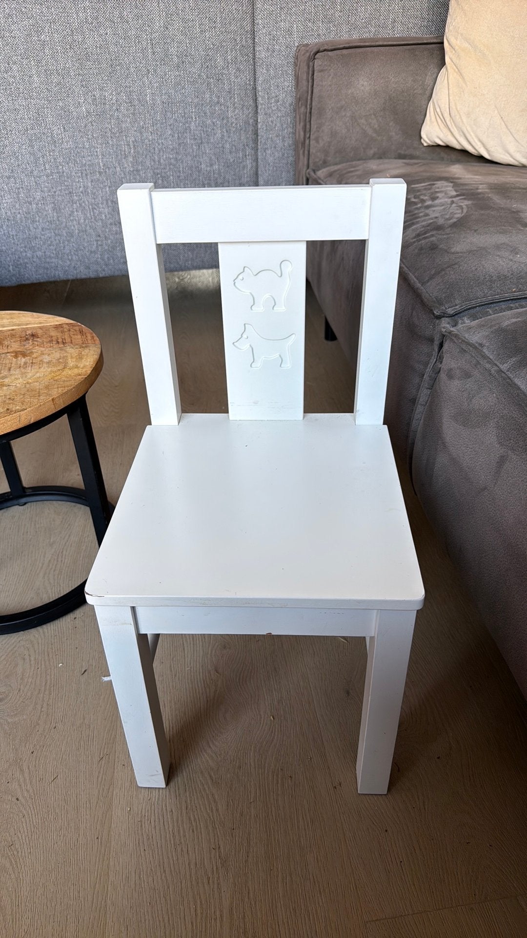 Ikea kinderstoel, Kinderen en Baby's, Kinderkamer | Tafels en Stoelen, Ophalen, Zo goed als nieuw, Stoel(en)