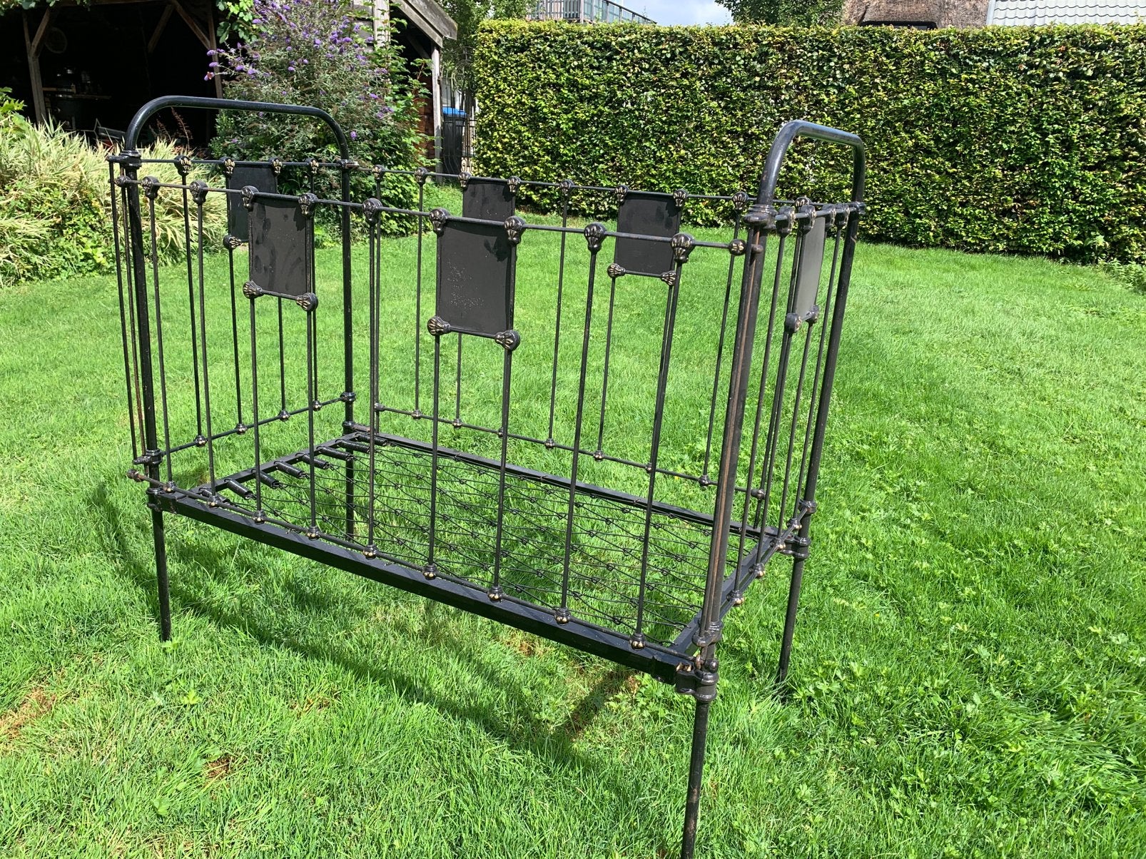 Kinderledikant brocante metaal, Ophalen