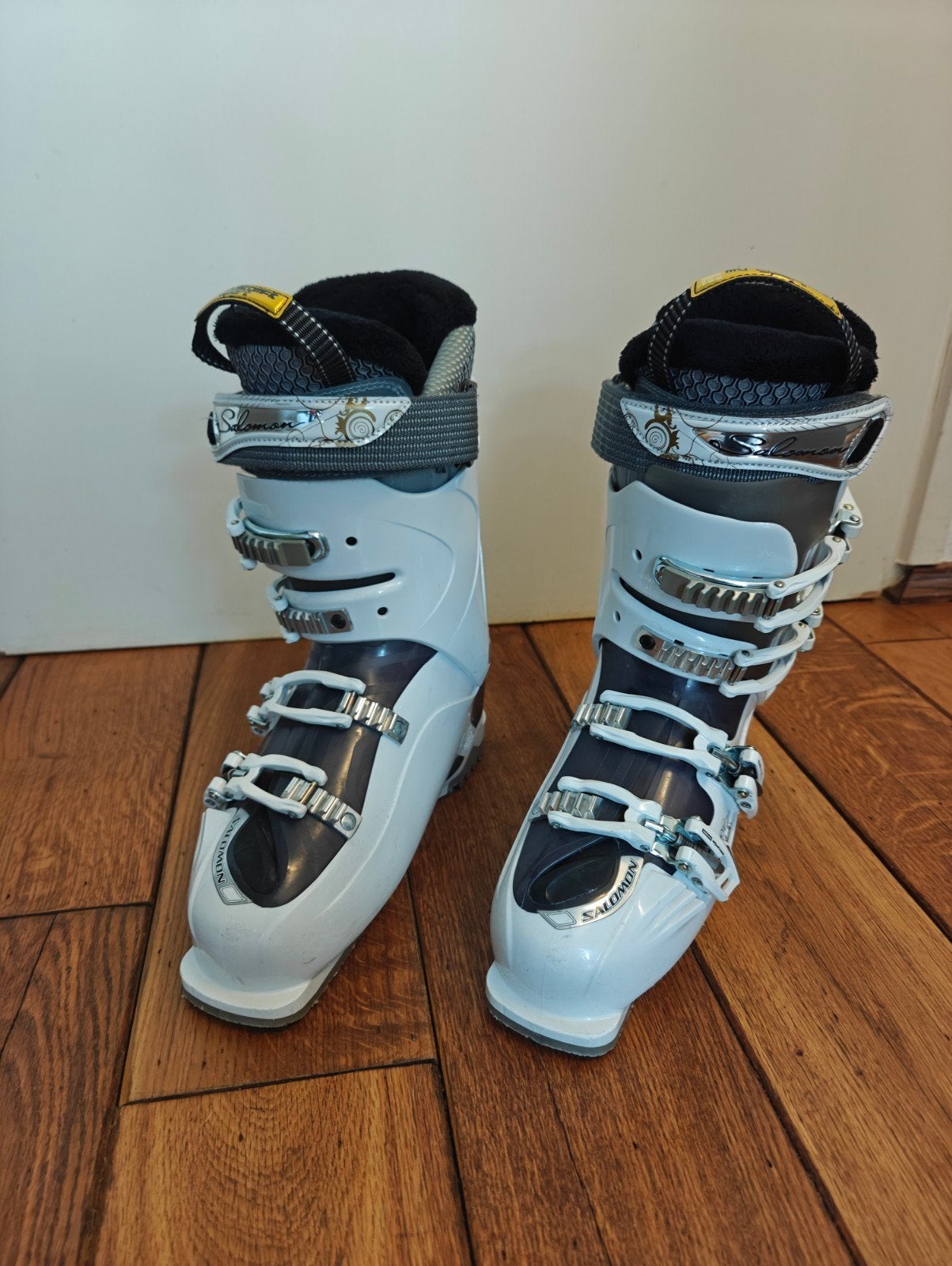 Salomon skischoenen maat 26, Sport en Fitness, Gebruikt, Schoenen, Skiën, Salomon