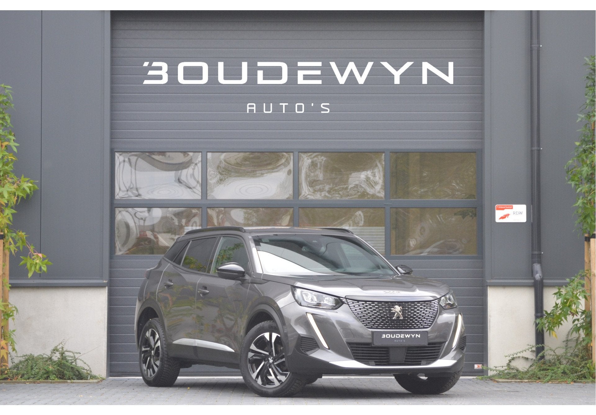 Peugeot 2008 1.2 PureTech 130 Allure Camera | Automaat | Car, Verwarmde buitenspiegels, 1199 cc, Bedrijf, 1180 kg