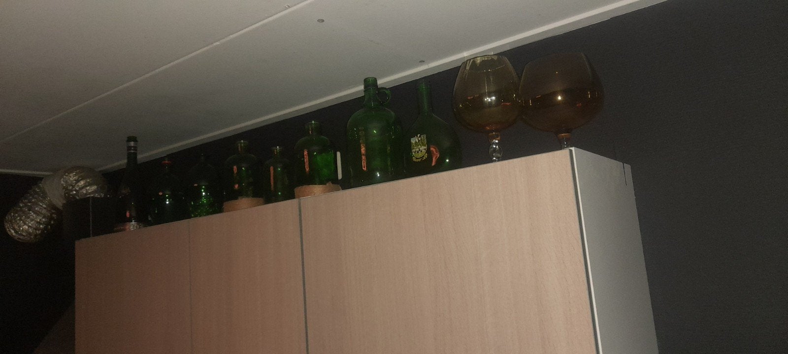 Partij vintage glaswerk: 7 groene gistflessen & 2 XL cognacg, Ophalen of Verzenden, Gebruikt