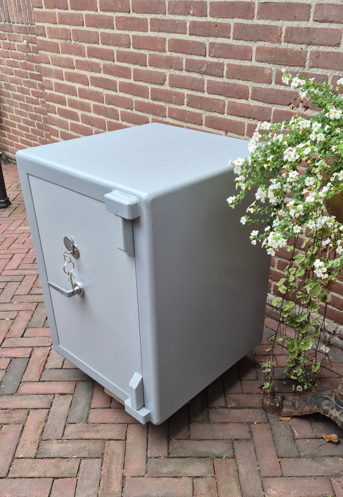 Robuuste Brandkast / Kluis met 2 Sleutelsl - Grijs, Ophalen, Gebruikt