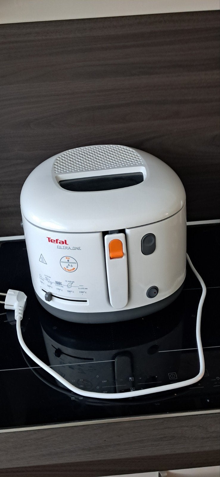 Tefal Filtra One Friteuse, 2 tot 3 liter, Ophalen of Verzenden, Gebruikt, Uitneembare binnenpan