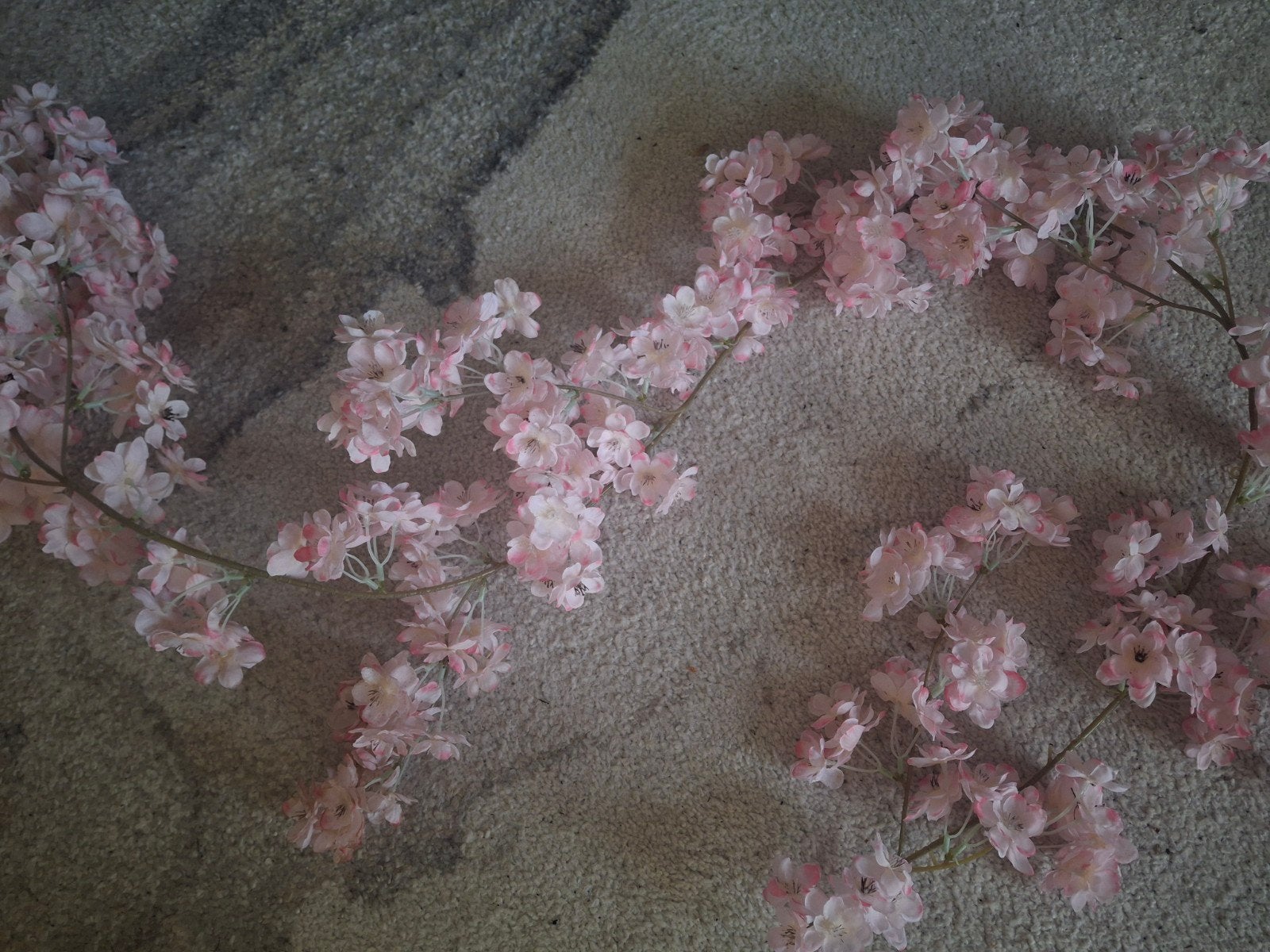 2x Bloemenguirlande - Roze Kunstbloemen Slinger, Huis en Inrichting, Ophalen, Binnen, Roze, Kunstbloem
