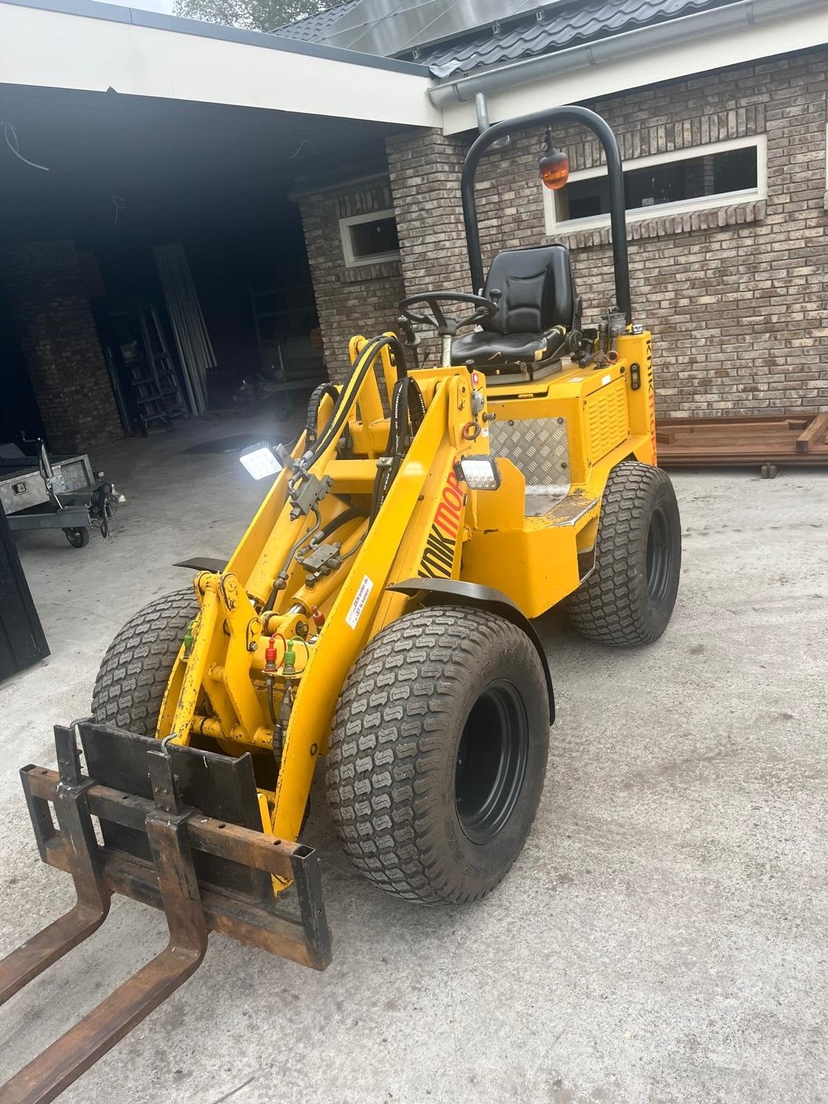 shovel knikmop 130, Zakelijke goederen, Ophalen