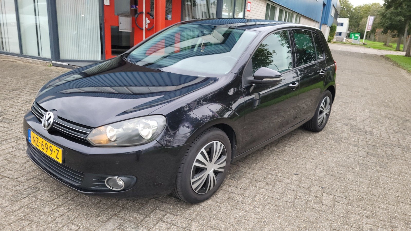 Volkswagen Golf 1.4 TSI 90KW 2010 Zwart nw apk!/pdc/airco, Euro 5, Stof, Zwart, 4 cilinders