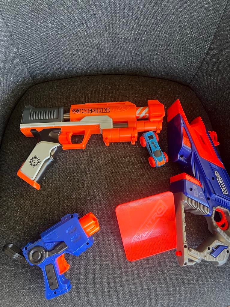 Nerf Blasters Set: Zombie Strike, Nitro en Meer!, Ophalen, Gebruikt, Jongen of Meisje