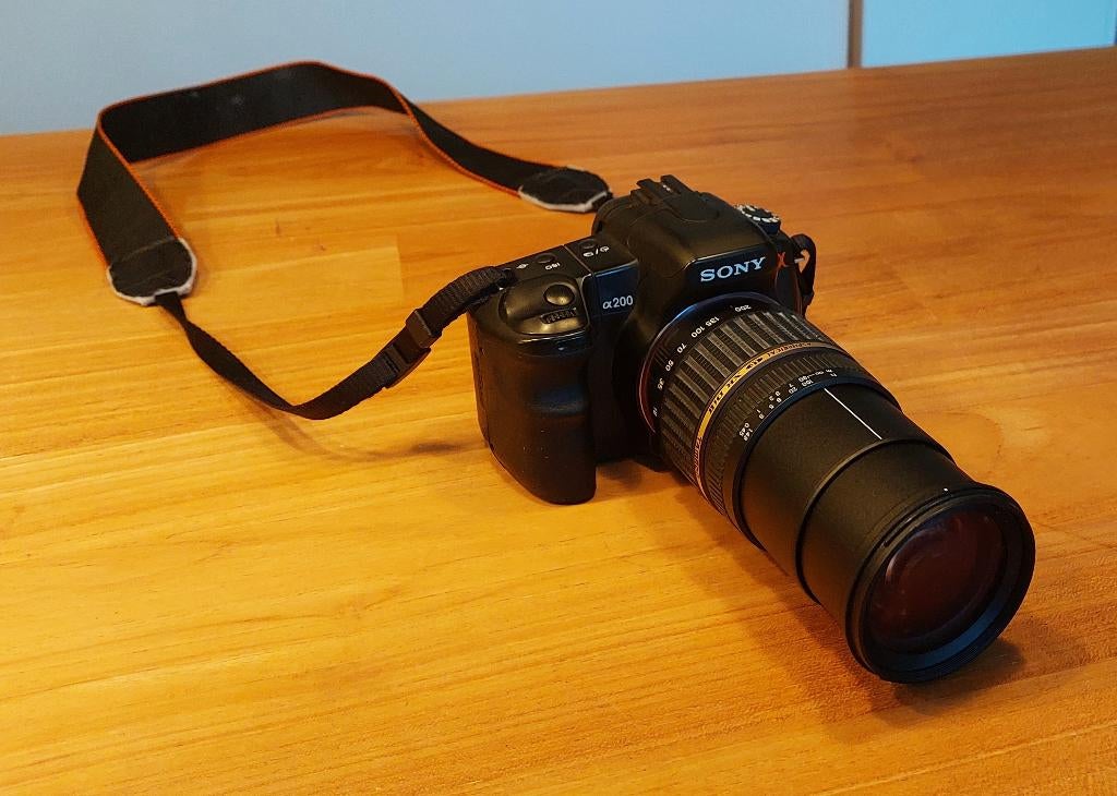 Spiegelreflexcamera Sony alpha200 met Tamron-telelens, Gebruikt, Spiegelreflex, 10 Megapixel, Ophalen of Verzenden