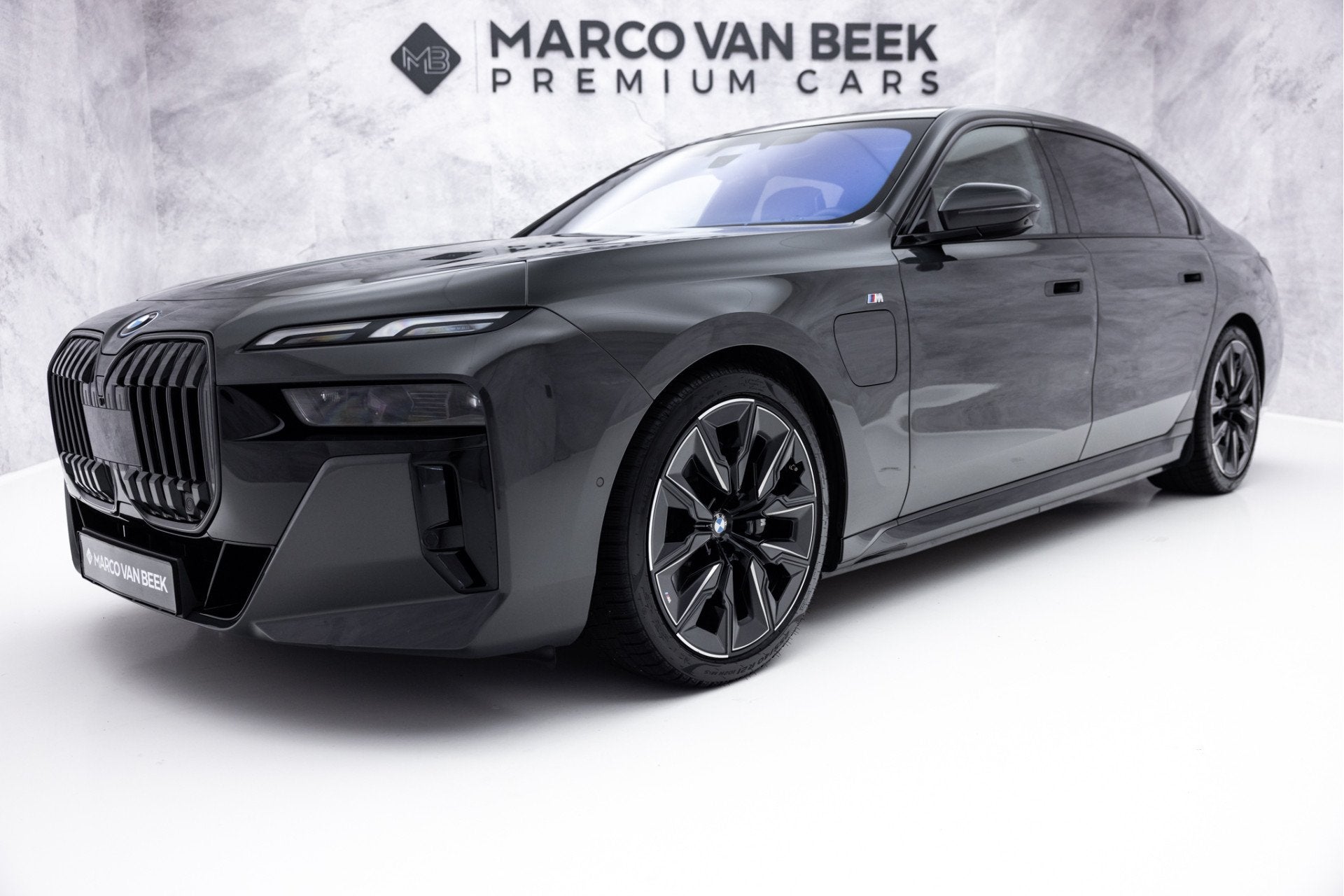 BMW 7 Serie 750e xDrive | Verkocht | M-Sport Pro | Sky Loung, Automaat, 12 maanden, Gebruikt, 135 min