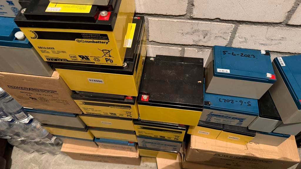 Accu’s, Ophalen, Doos, Minder dan 35 cm, Minder dan 50 cm