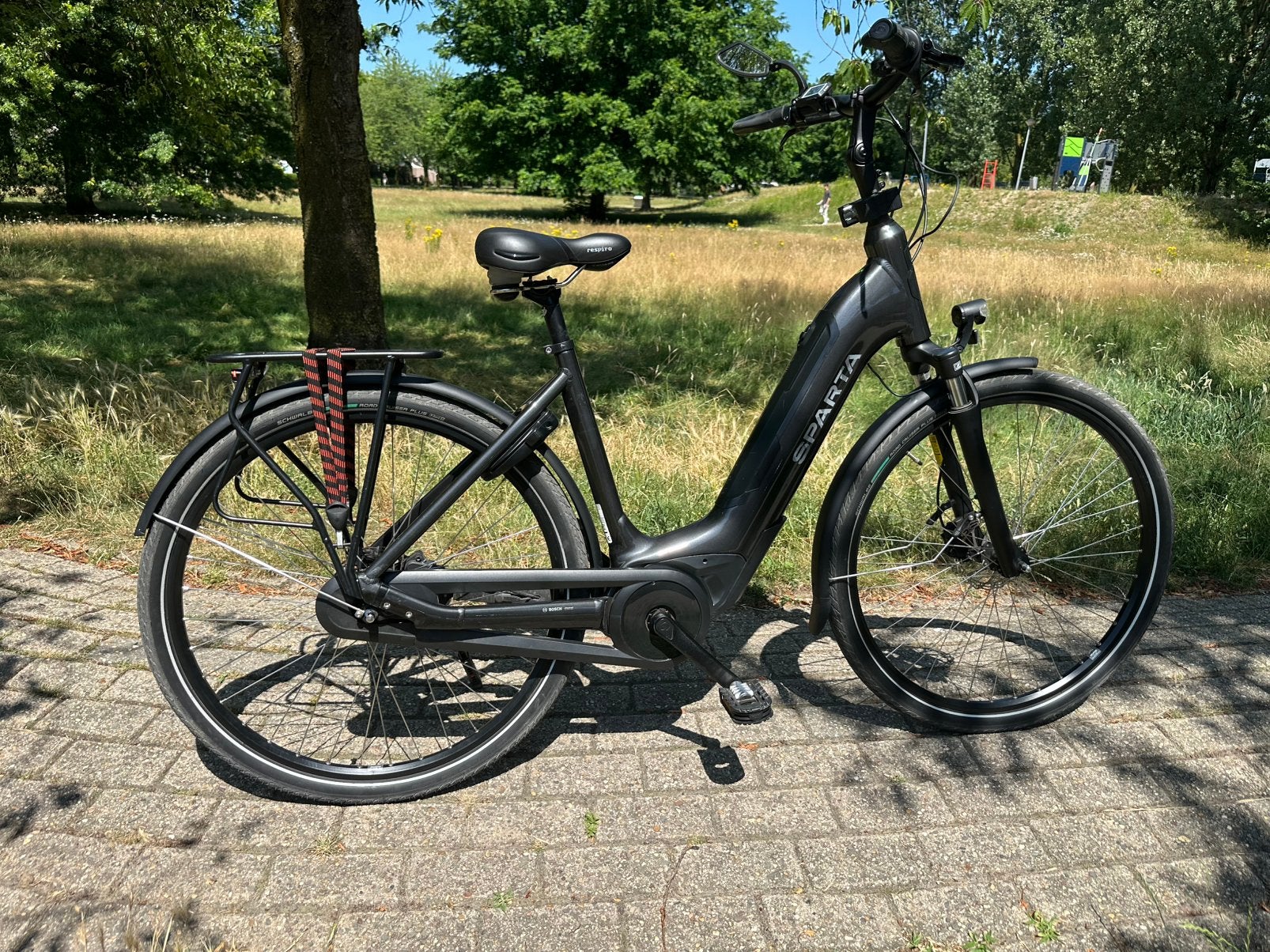 Als Nieuw: Elektrische fiets Sparta uit  2024  weinig  Km., Ophalen, Sparta, Zo goed als nieuw, 51 tot 55 cm