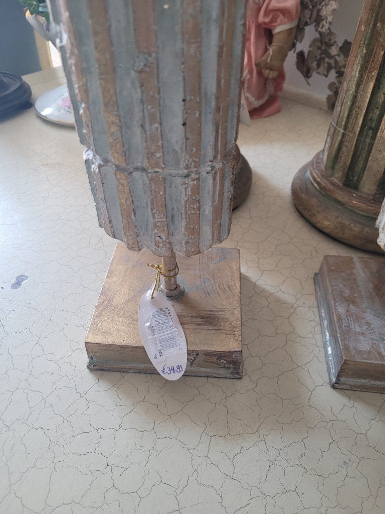 kleinere zuiltjes op voet foto 1 /tm 5 p/stuk 34.95, Huis en Inrichting, Woonaccessoires | Zuilen en Pilaren, Heikant 21 Kaatsheuvel