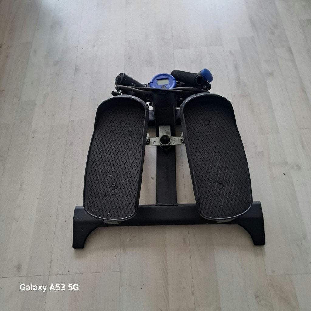 Mini fitness stepper met display en weerstandsbanden, Ophalen, Gebruikt, Benen, Stepbank