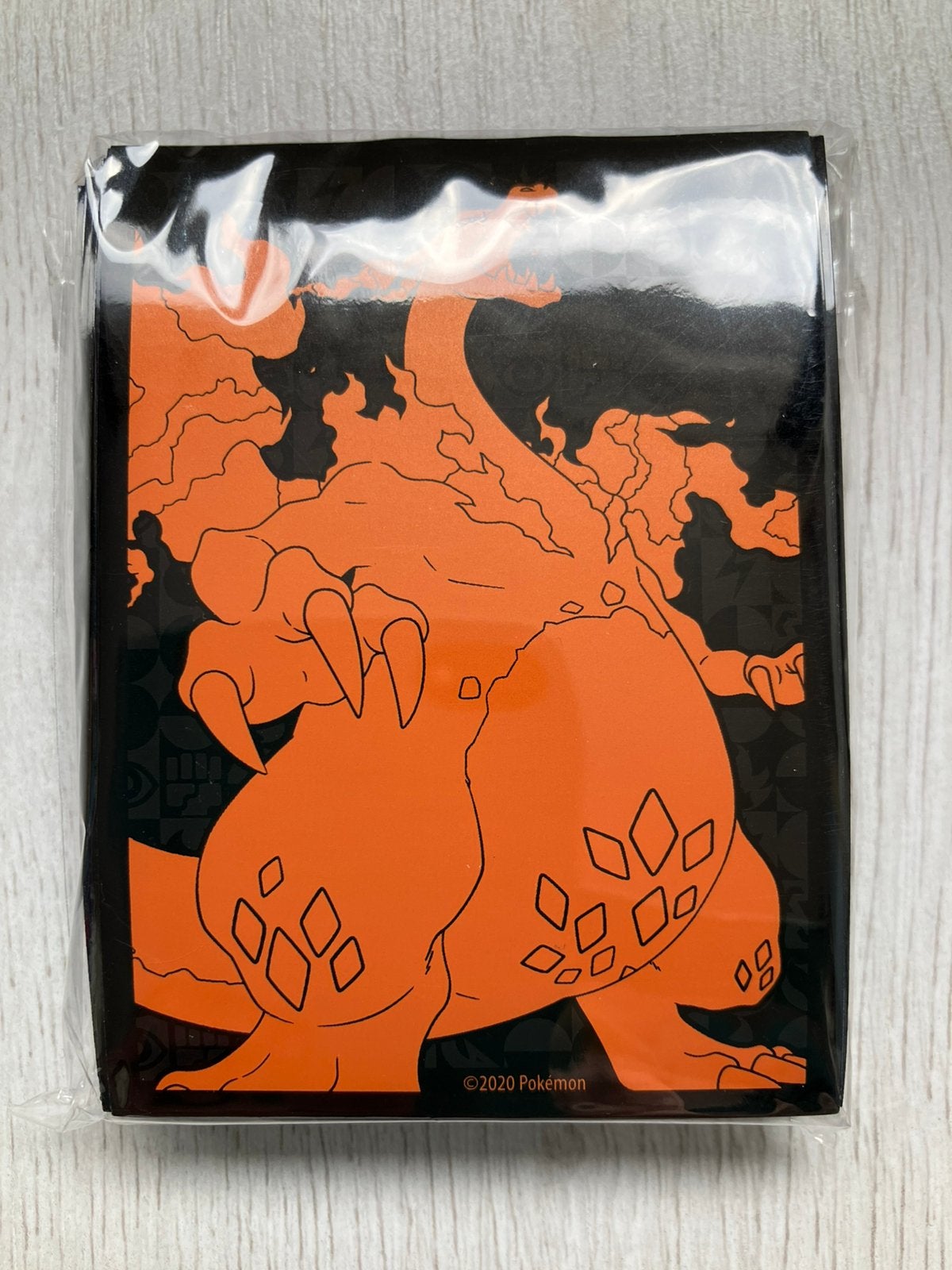 Pokemon Champion’s Path Charizard sleeves NIEUW, Hobby en Vrije tijd, Verzamelkaartspellen | Pokémon, Ophalen of Verzenden, Nieuw