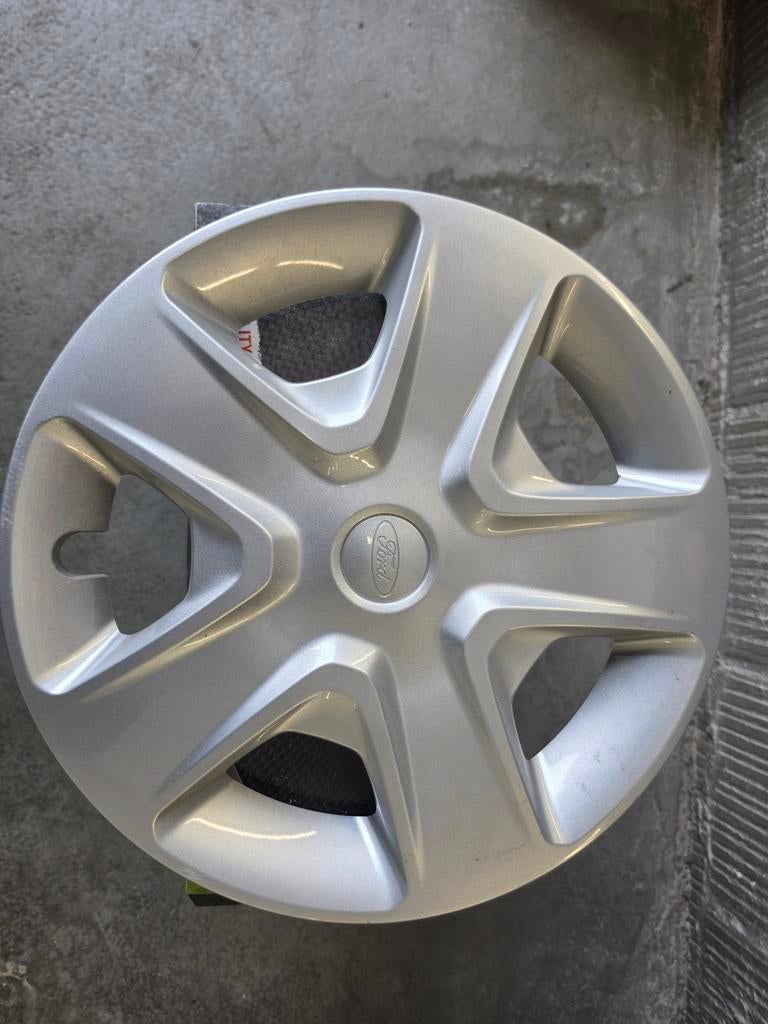 Ford Wieldoppen 16 inch - Zo goed als nieuw (4 stuks), Ophalen of Verzenden