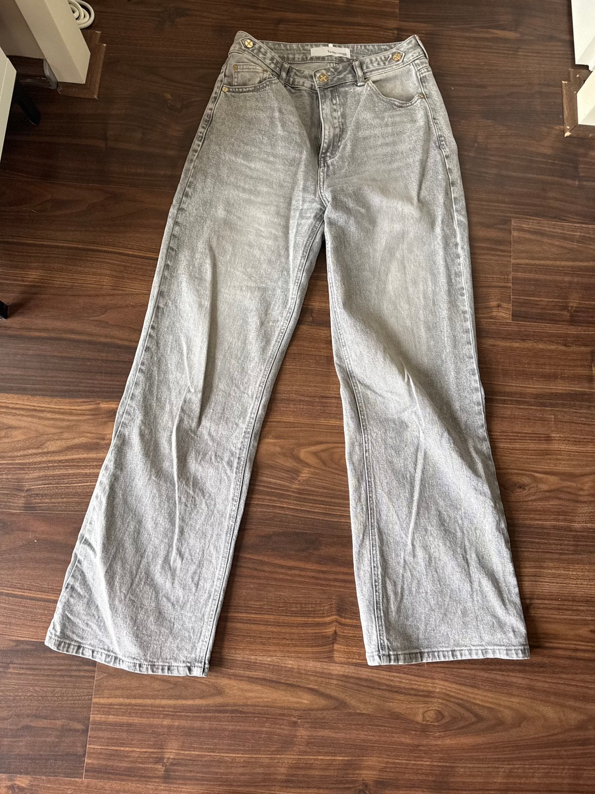Queen hearts grijze broek wide leg, maat m, Maat 38/40 (M), Ophalen of Verzenden, Zo goed als nieuw, Grijs