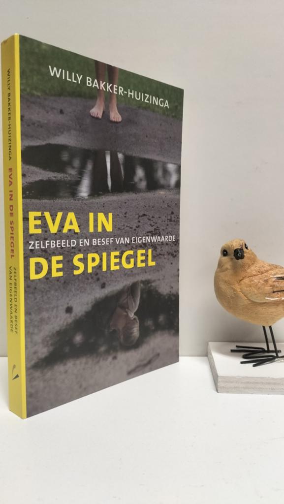 Bakker,-Huizinga, Willy; Eva in de spiegel, Ophalen of Verzenden, Gelezen, Overige onderwerpen