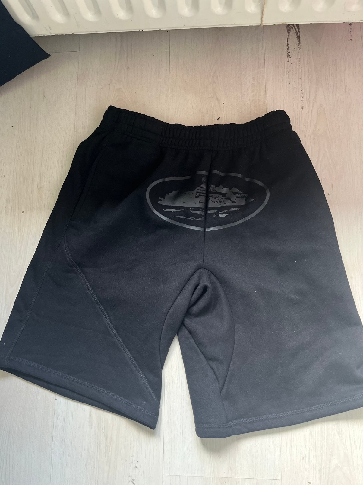 Corteiz shorts ( maat M ), Kleding | Heren, Broeken en Pantalons, Ophalen, Zo goed als nieuw, Zwart