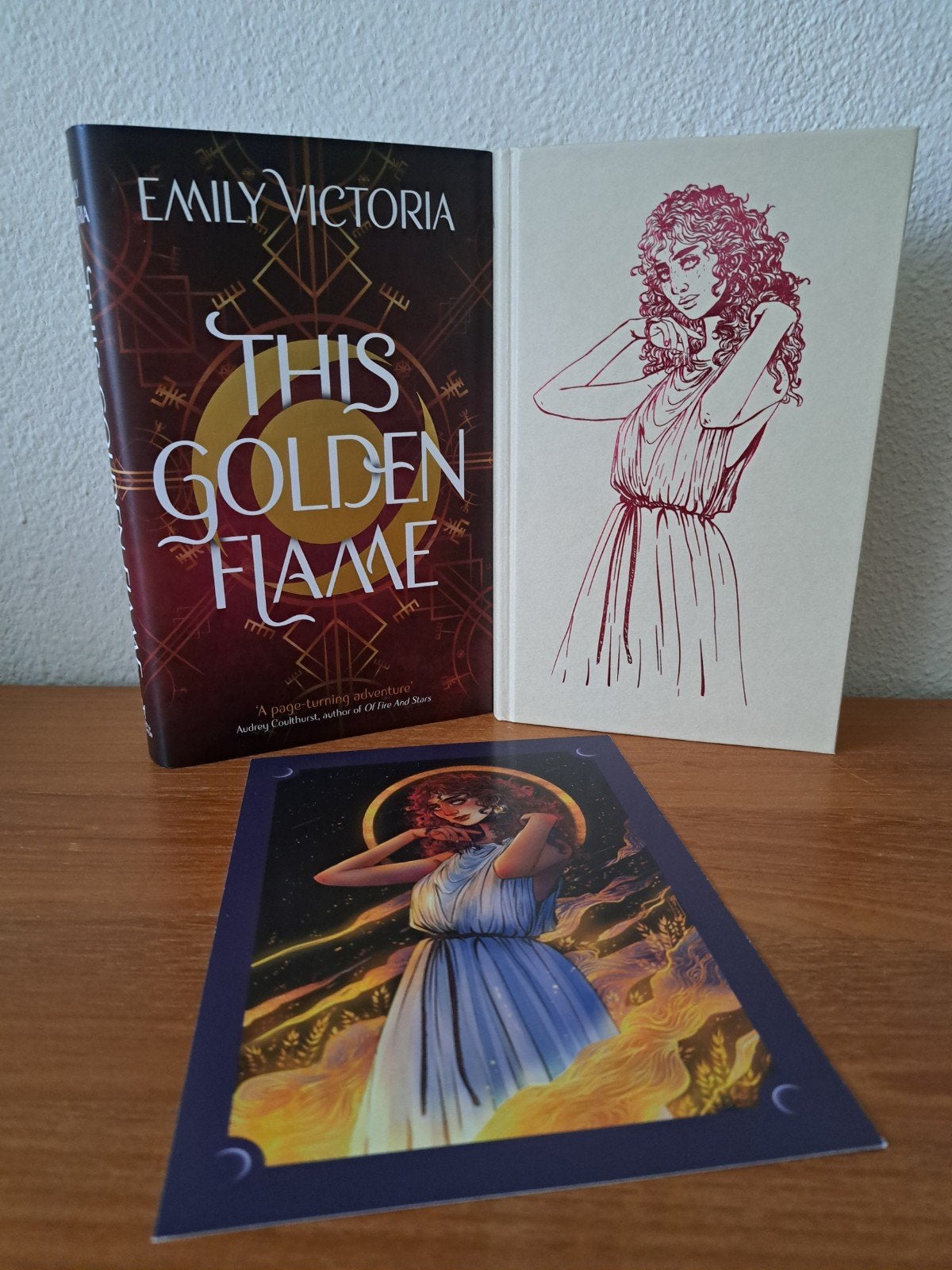 This golden flame - Emily Victoria (Fairyloot), Ophalen of Verzenden, Nieuw, Emily victoria, Fictie
