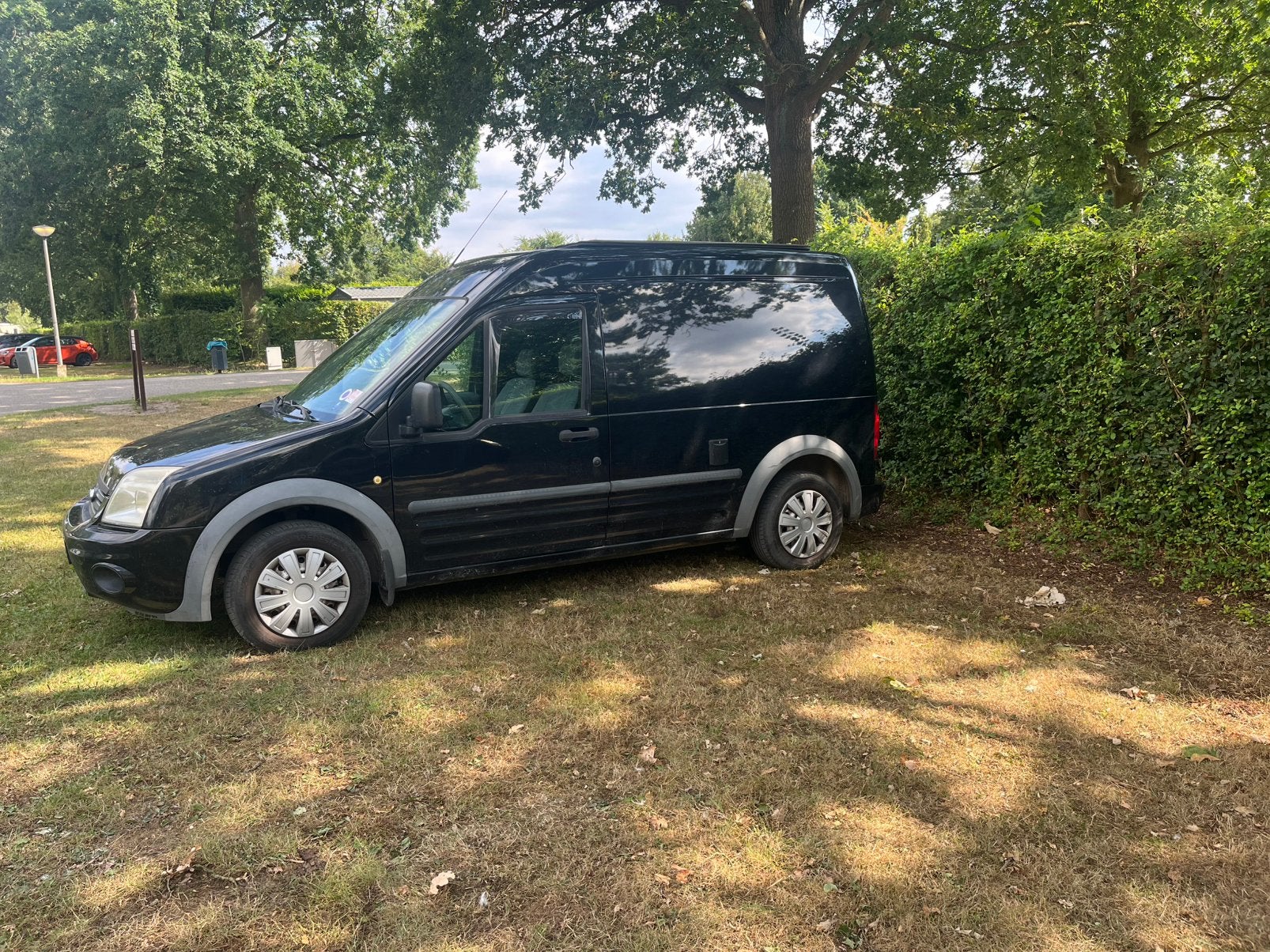 Leuk campertje Ford Transit Connect 1.8 TDCI met airco, Buscamper of Camperbus, Ford