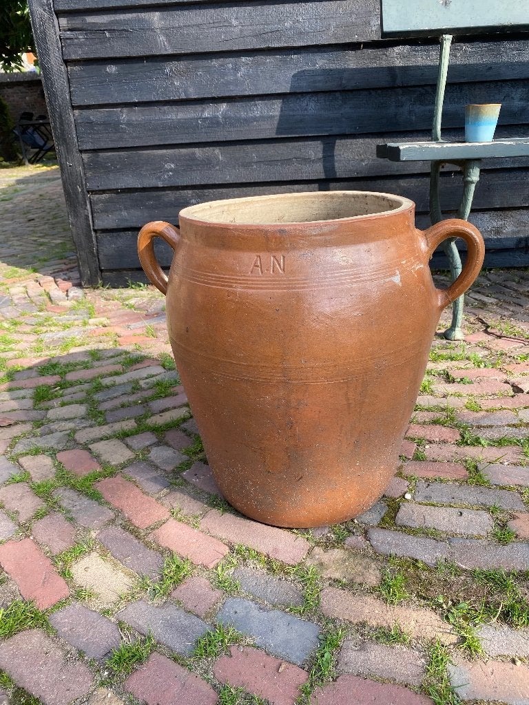 2x stenen Bloempot oude zuurkool vaten, Gebruikt, Rond, 40 tot 70 cm, Ophalen