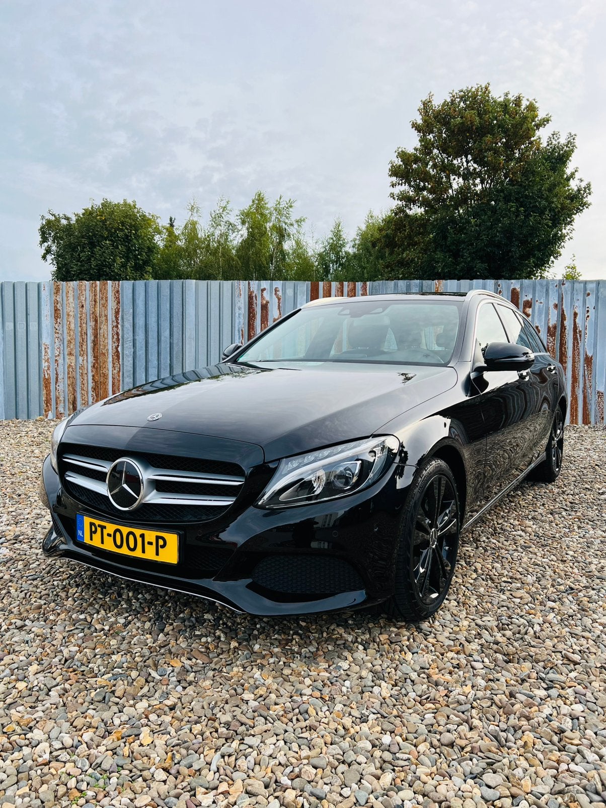 Mercedes-Benz C-Klasse C180 156PK Aut Estate 2017 N.A.P Full, Auto's, Automaat, Dealer onderhouden, Achterwielaandrijving, 1800 kg