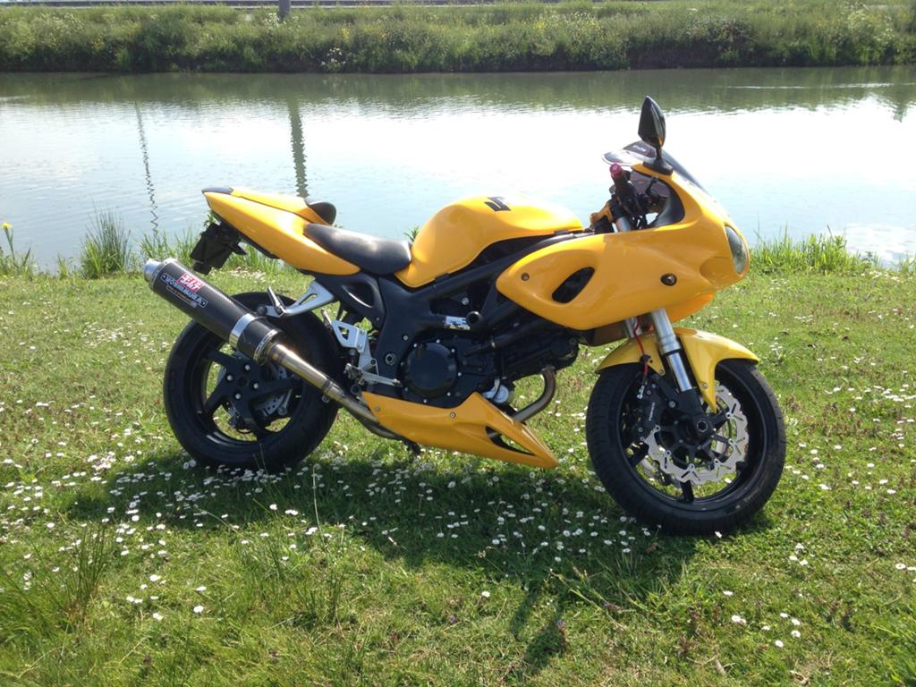 Yoshimura RS3 Carbon uitlaat Suzuki SV650 (99-02), Motoren, Ophalen
