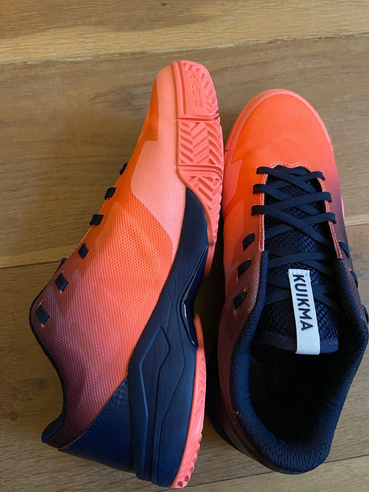 Padelschoenen Kuikma - Oranje/Rood, Ophalen, Sportschoenen, Oranje, Zo goed als nieuw