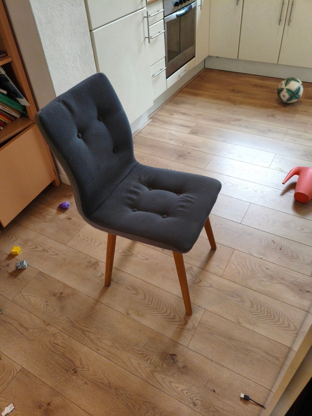 5 eetkamerstoelen grijs, Ophalen, Hout, Gebruikt, Modern, Tijdloos