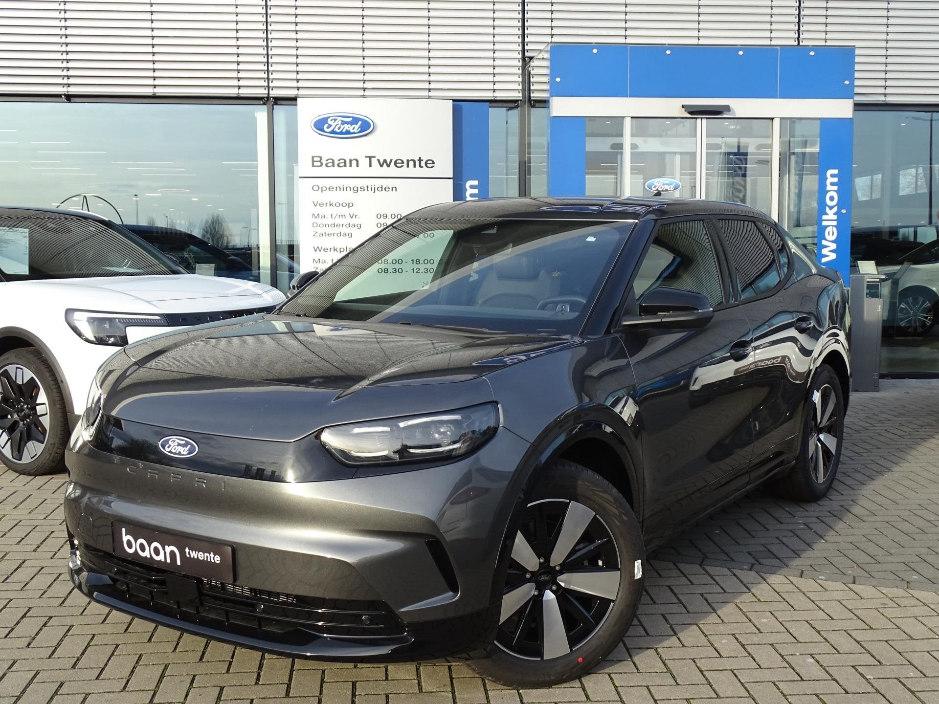 Ford Capri Style Standard Range RWD 52 kWh | Voorraad |, Auto's, 12 maanden, 1814 kg, Leder en Stof, Nieuw