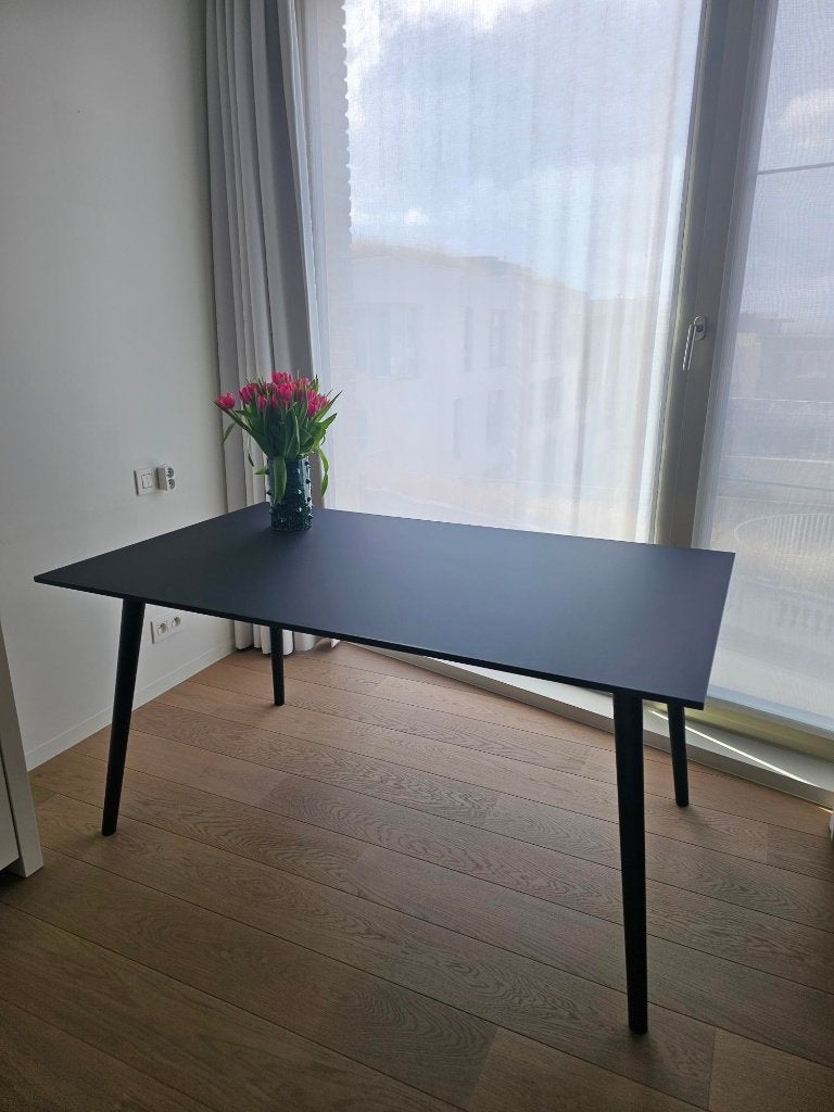Tafel & Tradition, Huis en Inrichting, Tafels | Eettafels, Zo goed als nieuw, 50 tot 100 cm, 100 tot 150 cm, Vier personen, Rechthoekig