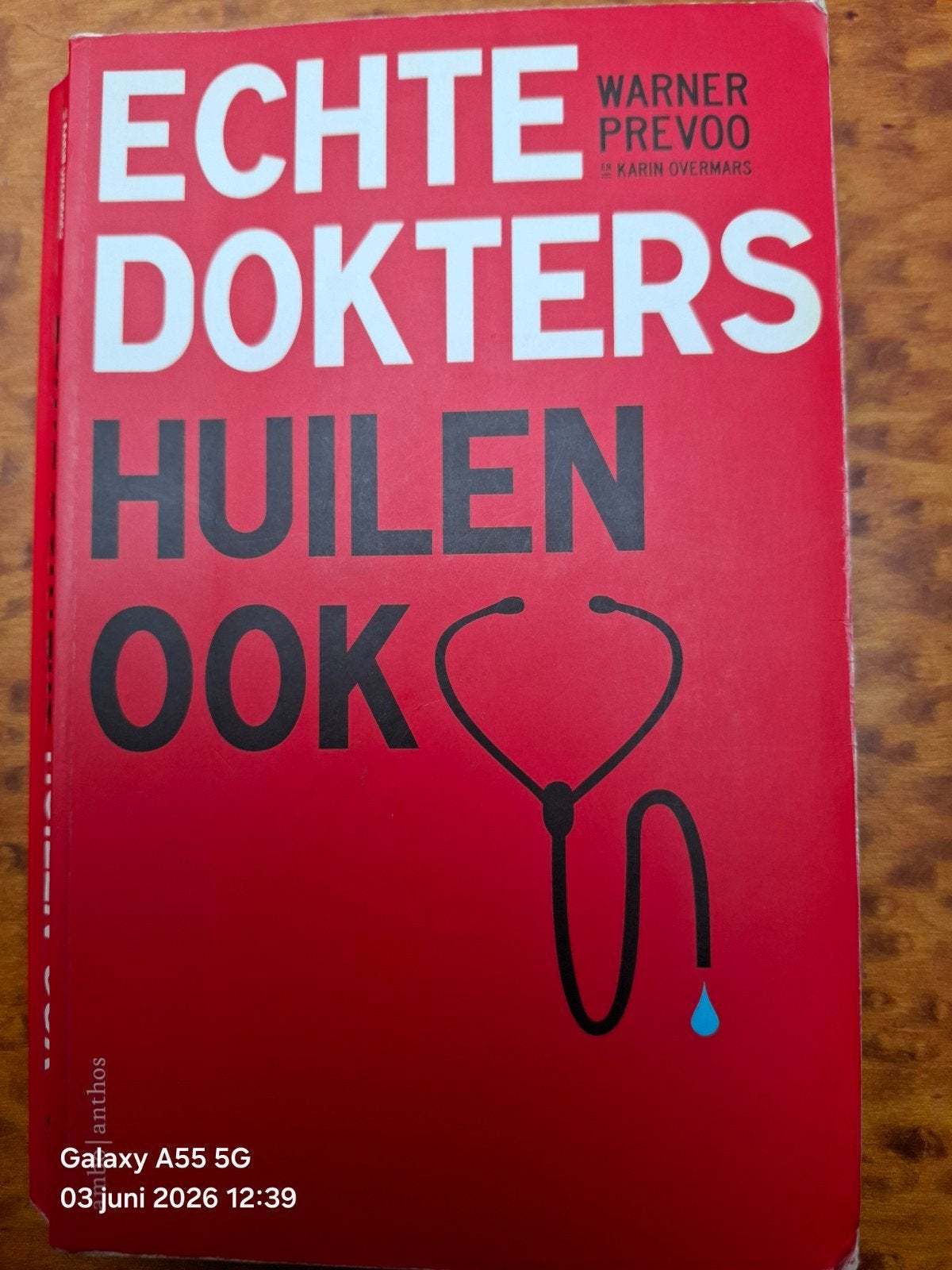 Karin Overmars - Echte dokters huilen ook, Ophalen of Verzenden, Gelezen, Karin Overmars; Warner Prevoo